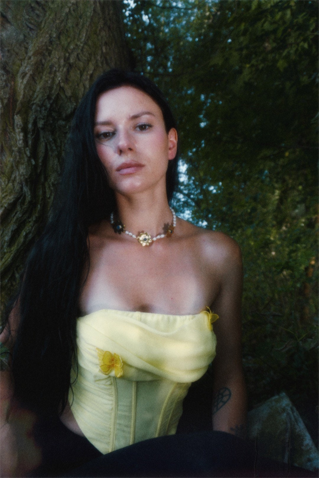 Flora Necklace: Brass Flowers with stones, Pearls Choker