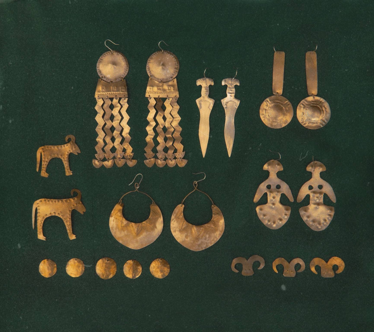 Catubodua Bronze Age Sword Earrings: Ancient Celtic Dagger Jewelry