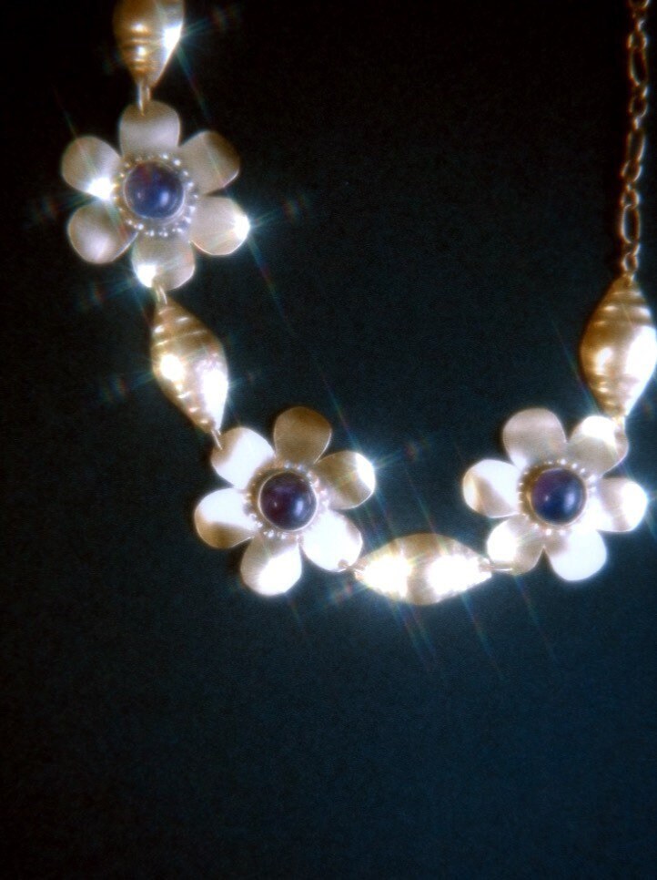 Gaya Flowers Choker with Amethyst Gemstones: Ancient Goddess Jewelry
