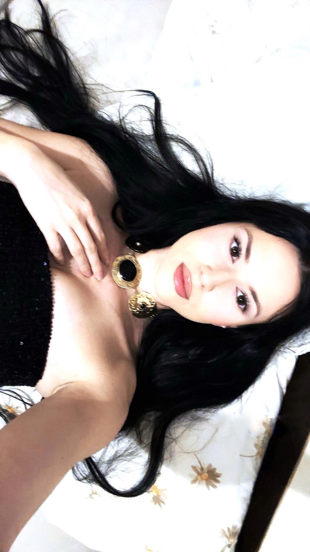 Morgan le Fay Necklace: Black Onyx Brass Choker Amulet, Costume Statement Necklace