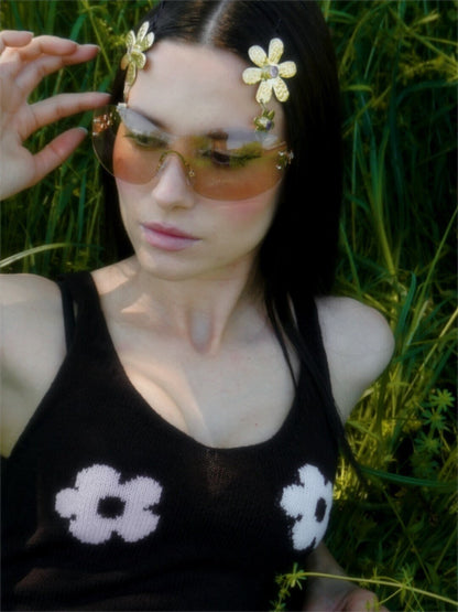 Áine Flower Hair Pins: Brass Fairycore Hair Clips with Cubic Zirconia