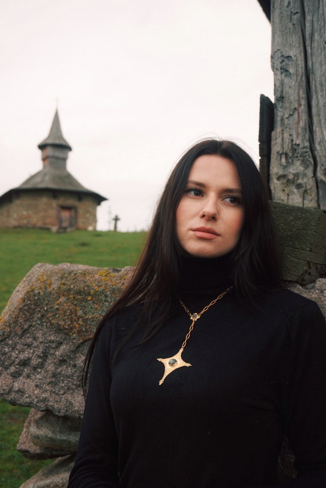 Star Tail I Pendant: Ethnic Comet Necklace
